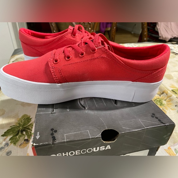 🔥🔥New in Box Dark Pink DC Trase Platform 90’s Foam Bed Sneaker Tennis Shoes - Picture 7 of 9